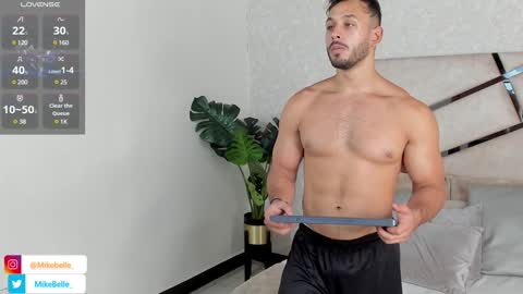 Mike Belle online show from December 2024 09:43:02 PM