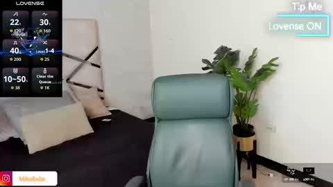 Mike Belle online show from September 2025 08:01:01 PM