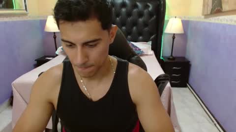 Snapshot of mike_conors chatting on February 2026 01:54:01 AM Mike online show from February 2026 01:54:01 AM