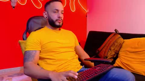 Mike online show from November 2025 12:48:01 PM