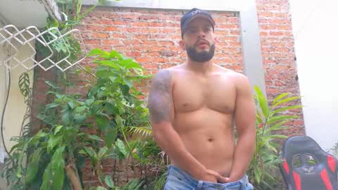 Mike online show from November 2025 12:41:02 PM