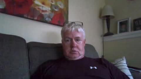 Snapshot of mikeb3200 chatting on July 2026 12:28:02 AM mikeb3200 online show from July 2026 12:28:02 AM