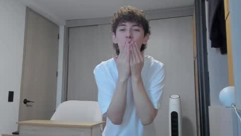 Mikebelf4 online show from September 2025 10:32:01 PM