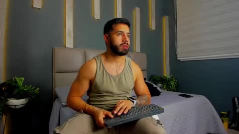 Mike Blare online show from December 2024 07:32:02 PM