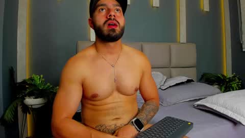 Mike Blare online show from December 2024 01:37:02 AM