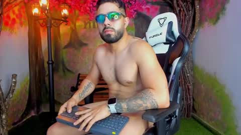 Mike Blare online show from January 2025 08:11:02 PM