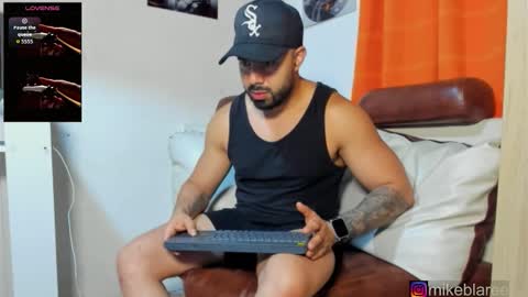 mikeblaree online show from February 2026 02:53:01 AM