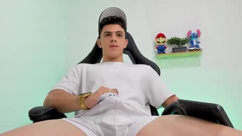 Mike Cooper online show from February 2026 11:28:02 PM