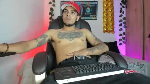 mikee_scooth online show from February 2025 09:04:01 PM