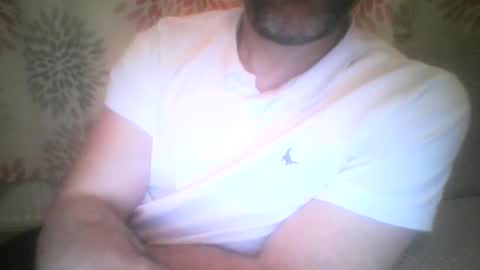 Snapshot of mikehockishuge9 chatting on June 2026 10:21:02 PM mikehockishuge9 online show from June 2026 10:21:02 PM