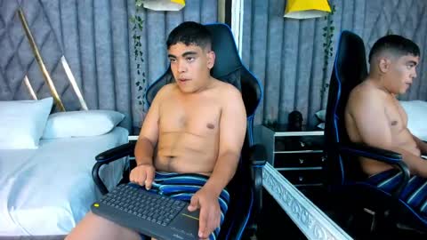 mikehuddson online show from April 2026 02:42:01 PM