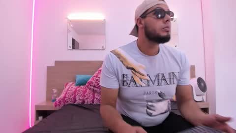 mike y gaby online show from January 2026 02:41:01 PM