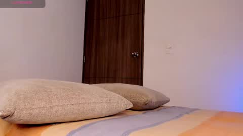 Mike online show from October 2025 02:02:05 AM