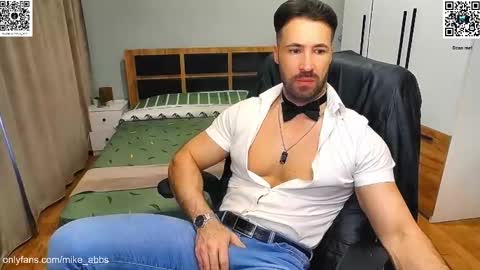 Mike    online show from February 2026 03:07:01 PM