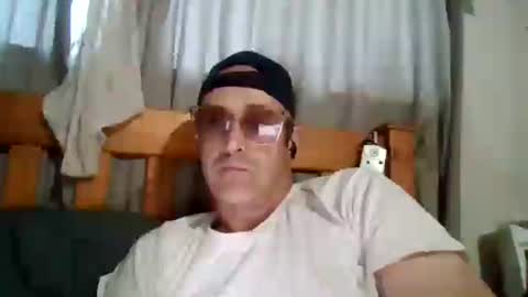 mikeundies online show from June 2026 06:52:01 AM