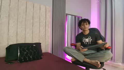 mikey_banji online show from September 2025 04:56:02 AM