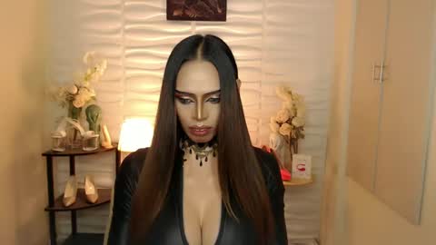 Mistress MikeyAlawi online show from December 2024 07:26:02 AM