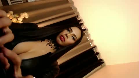 Mistress MikeyAlawi online show from February 2025 07:53:01 PM