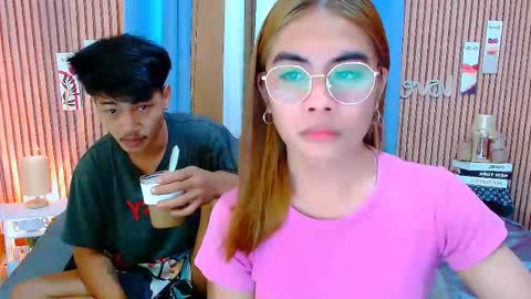 Mikhayla and Zeus online show from November 2025 01:16:02 AM