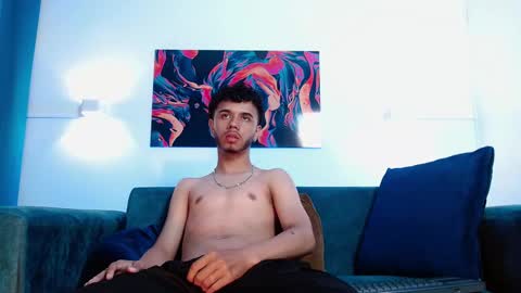 Mikhel online show from December 2025 01:23:02 AM