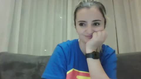 miki234809581 online show from November 2025 08:08:01 PM