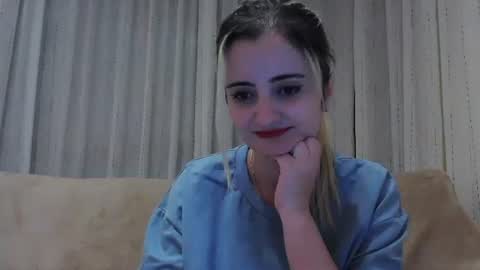 miki234809581 online show from November 2025 08:14:01 PM