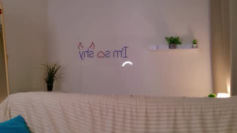 Snapshot of mikka_blush chatting on February 2026 11:06:01 PM mikka_blush online show from February 2026 11:06:01 PM