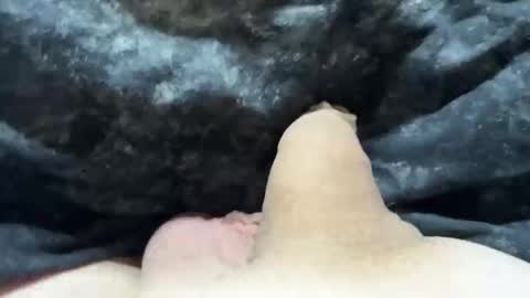 mikke332 online show from October 2025 07:47:02 PM