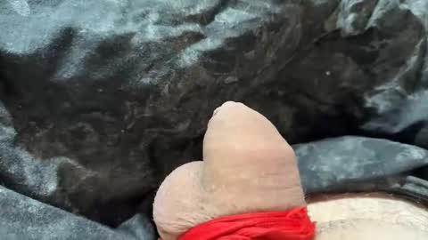 mikke332 online show from November 2025 04:00:01 PM