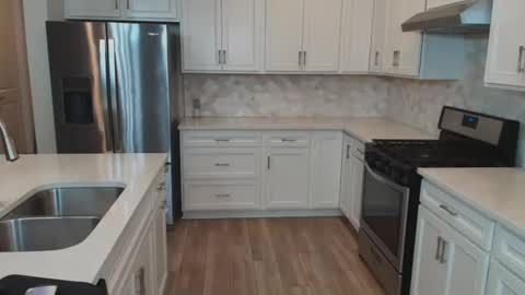 Mikaylah online show from March 2025 11:26:01 PM