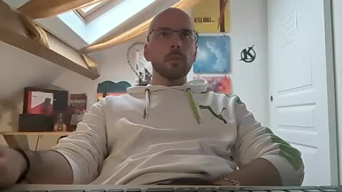 Snapshot of mikmik91 chatting on January 2025 09:59:01 AM mikmik91 online show from January 2025 09:59:01 AM