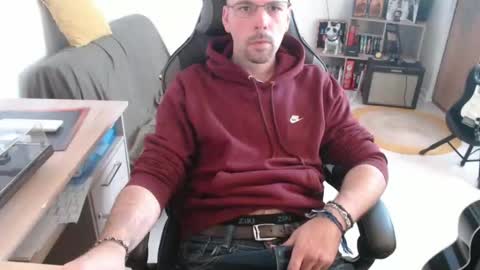 Snapshot of mikmik91 chatting on February 2026 11:28:02 AM mikmik91 online show from February 2026 11:28:02 AM