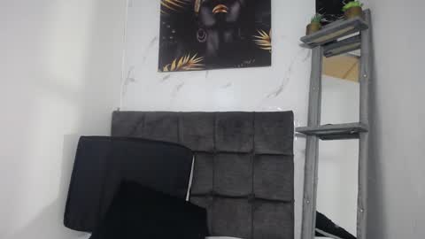 Mikoto Urb online show from December 2024 06:35:02 PM