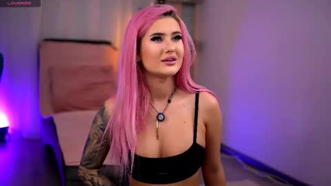 Miky online show from February 2026 04:19:02 AM