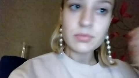 Mila 420 online show from October 2025 02:58:02 PM