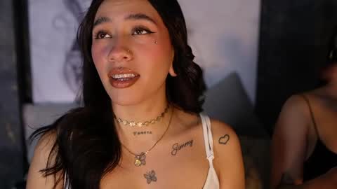 Snapshot of mila_and_nia chatting on May 2026 04:39:02 AM Mila and Nia online show from May 2026 04:39:02 AM