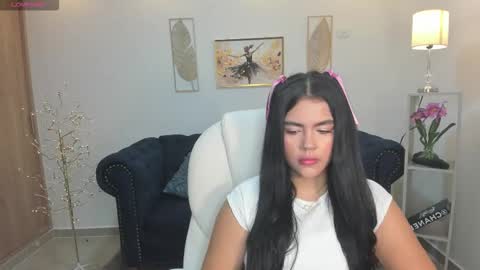 mila_blaze online show from November 2025 12:24:02 AM