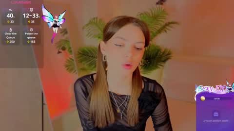 Snapshot of mila_blis chatting on February 2026 09:30:01 AM Mila online show from February 2026 09:30:01 AM