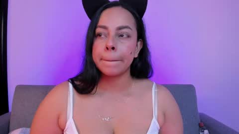 Snapshot of mila_chic chatting on May 2026 10:26:02 PM mila online show from May 2026 10:26:02 PM