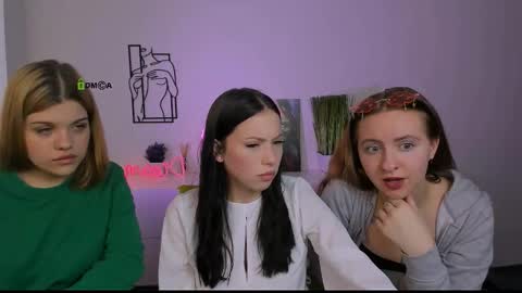 mila_glow online show from September 2025 09:10:02 AM