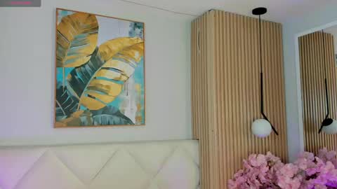 mila_hank online show from March 2026 12:31:02 PM