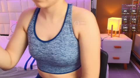 Milena  online show from January 2025 11:20:01 AM