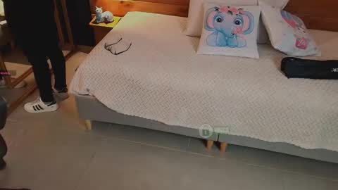 Snapshot of mila_kiitty chatting on February 2026 11:26:02 AM Milena online show from February 2026 11:26:02 AM