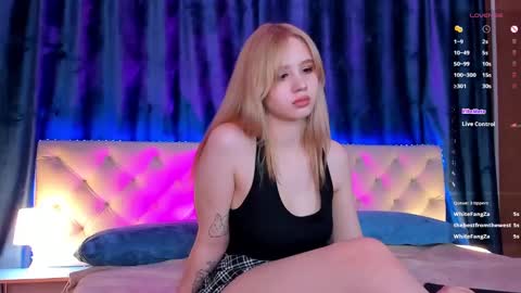 mila_kinor online show from February 2025 12:06:02 PM