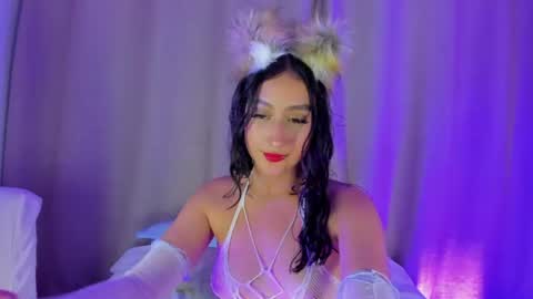 Snapshot of mila_noir chatting on June 2026 04:28:01 AM Camila online show from June 2026 04:28:01 AM