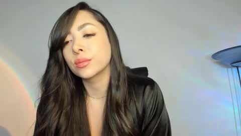 Camila online show from October 2025 01:03:02 AM