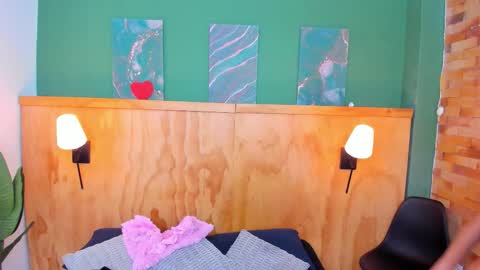 Snapshot of mila_samy chatting on October 2025 12:17:02 PM Mila and samy online show from October 2025 12:17:02 PM