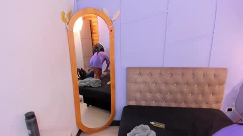 Snapshot of mila_samy chatting on November 2025 11:47:02 AM Mila and samy online show from November 2025 11:47:02 AM