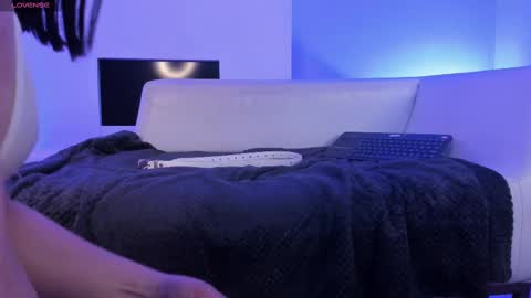 Snapshot of mila_shay chatting on March 2025 02:19:02 PM Mila online show from March 2025 02:19:02 PM