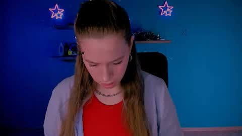 Snapshot of mila_sun__ chatting on March 2026 08:32:02 AM mila_sun__ online show from March 2026 08:32:02 AM